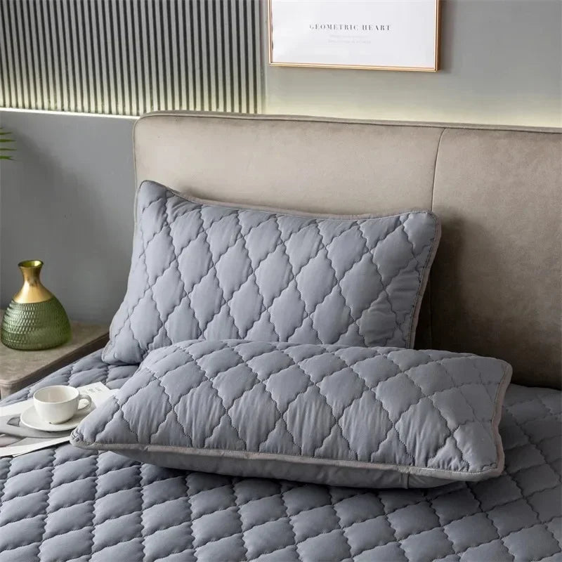 NestCovers™ Waterproof Pillowcase